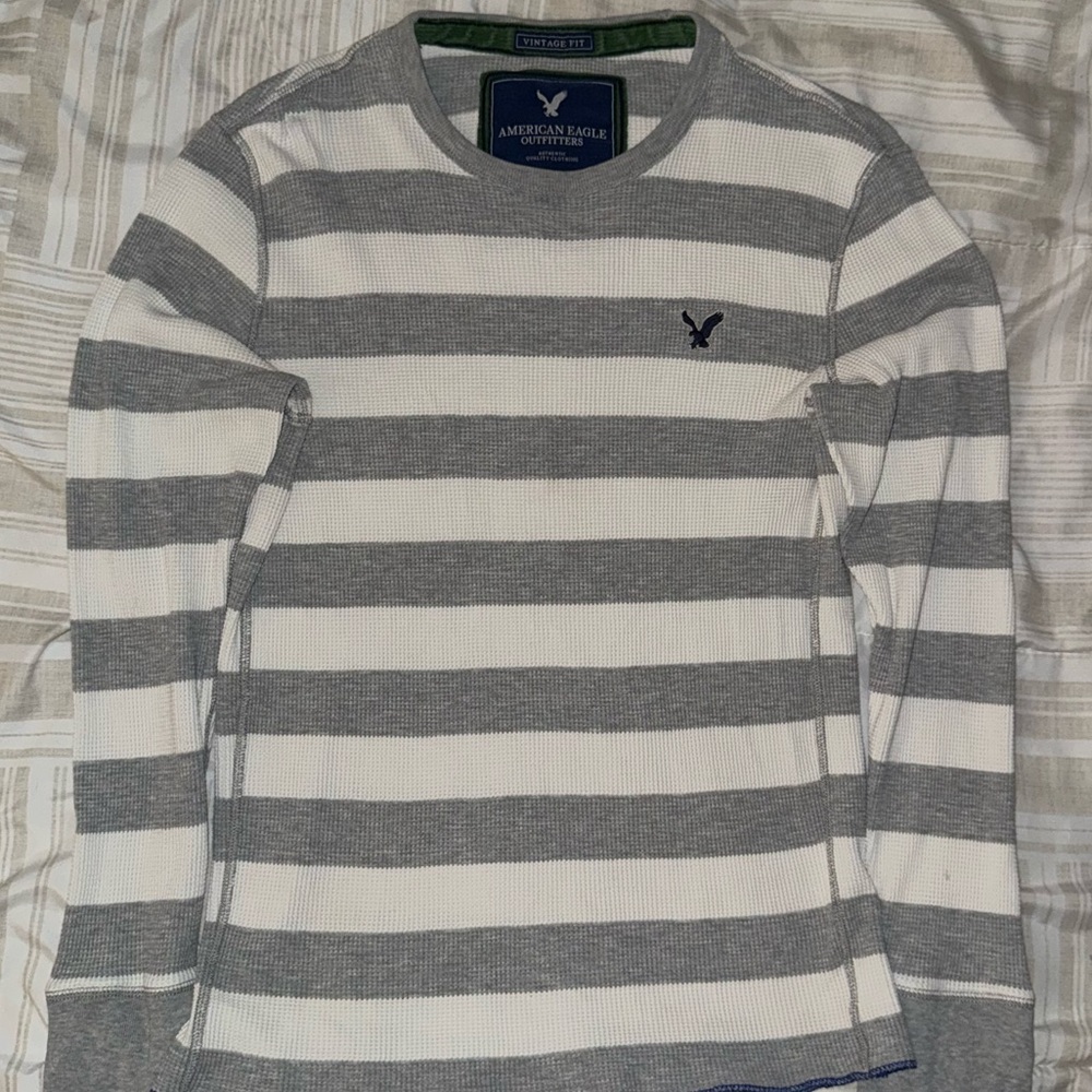 American Eagle Outfitters Vintage Fit Gray & White Striped Long Sleeve Crew